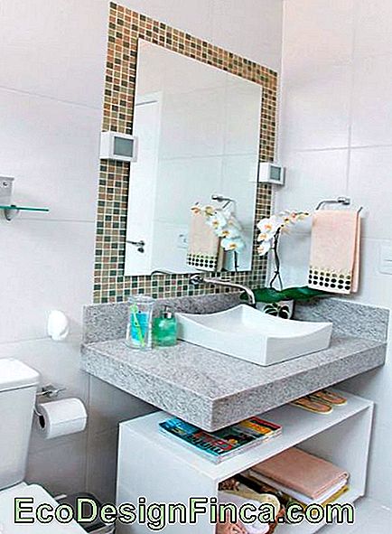 Salles de bains décorées: plus de 80 idées et inspirations étonnantes! - inspirations cadre d'insertion de miroir