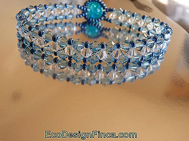 Différentes Versions Pour Fabriquer Des Bracelets À La Main Différentes Versions Pour Fabriquer Des Bracelets À La Main