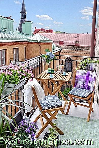 tafels voor het vouwen van klein balkon eenvoudig en goedkoop