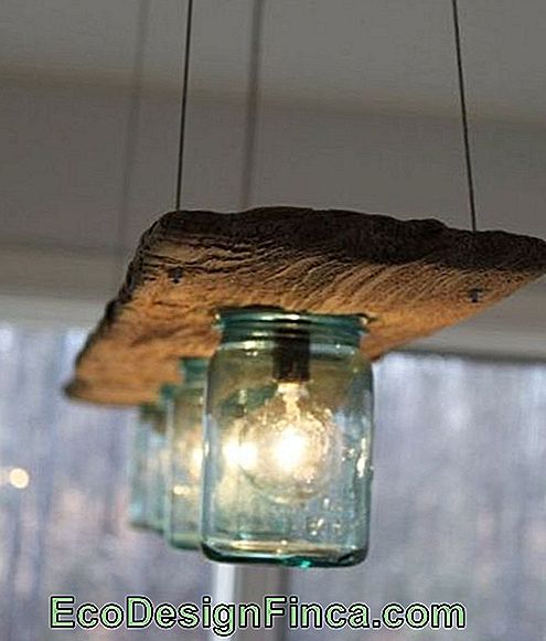 handgemaakte houten lamp