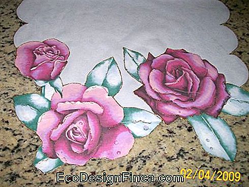 Decoupage i stoff med blomster