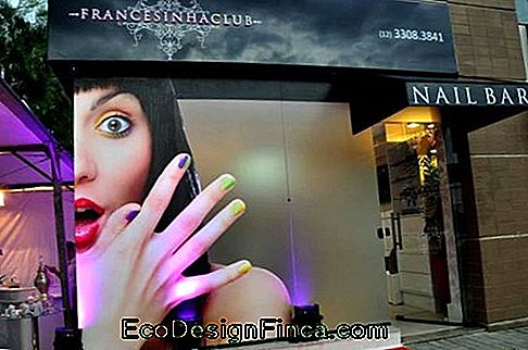 front-of-salon-de-beauty-semplici-nails
