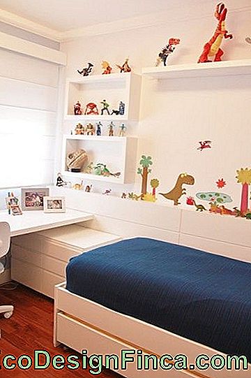 vaikų kambarys su nišomis