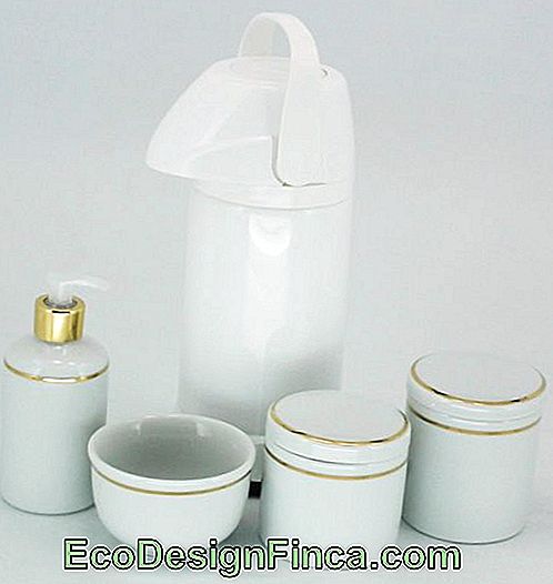 Kit de porcelaine pour l'hygiène
