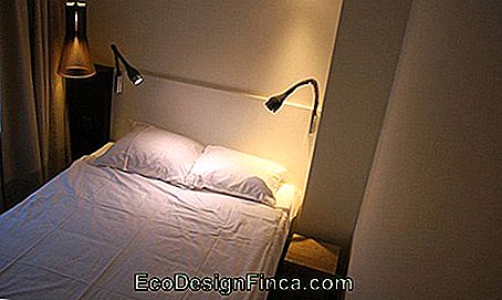 wall-reading lamp