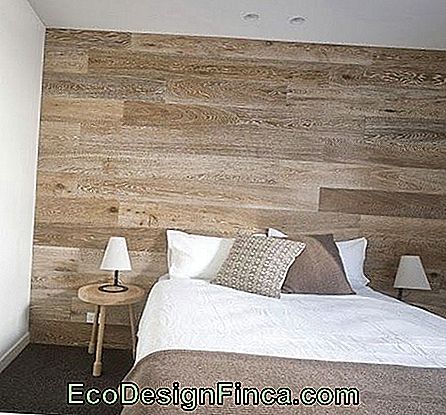 Holztapete in weiß und beige Schlafzimmer