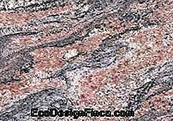 Tipuri de granit roz național