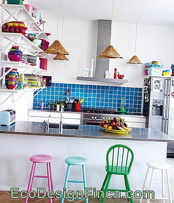 Small American kitchen: 60 projects to inspire: small