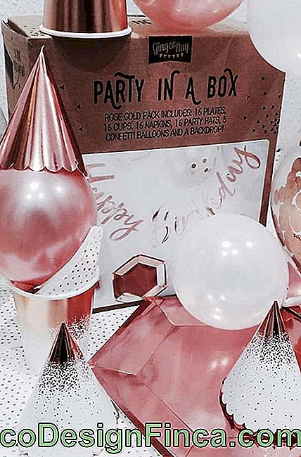 Metal tones for elegant box party