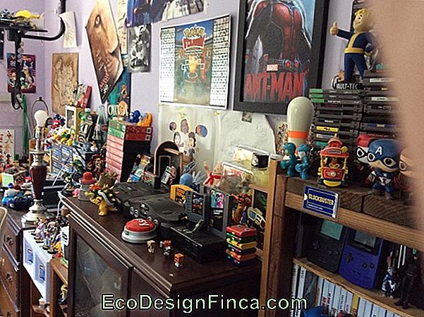 Geek And Nerd Room - 55 Inspirations To Entice Any Fan!