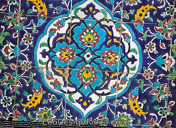 Mosaico Di Piastrelle Mandala